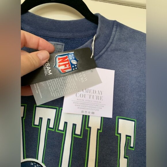 Seattle Seahawks NFL Gameday Couture Oversized Sweatshirt Navy NWT 🌴 - Picture 5 of 7